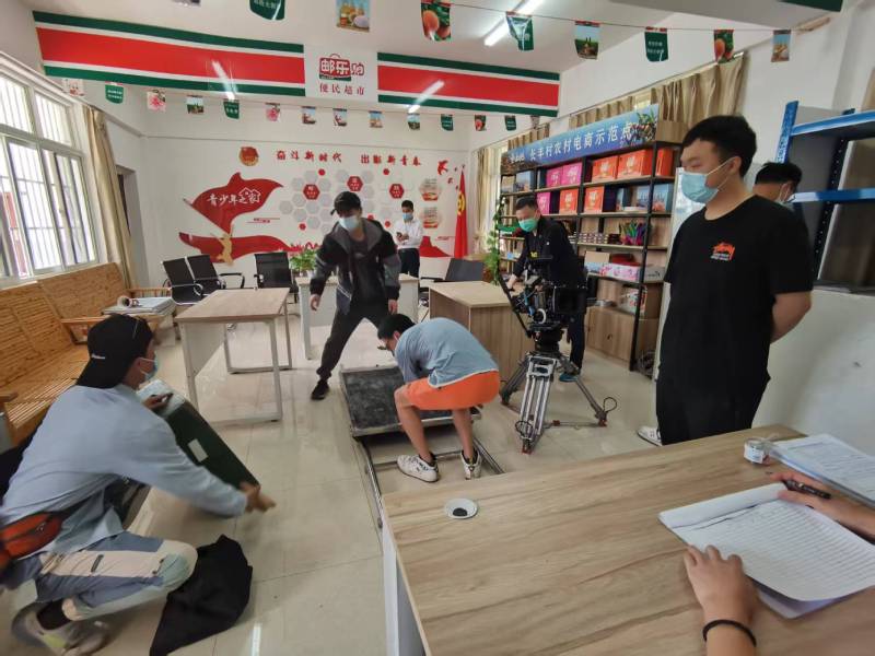 洞头县广告片拍摄公司：极简主义践行者，少即是多的视觉哲学